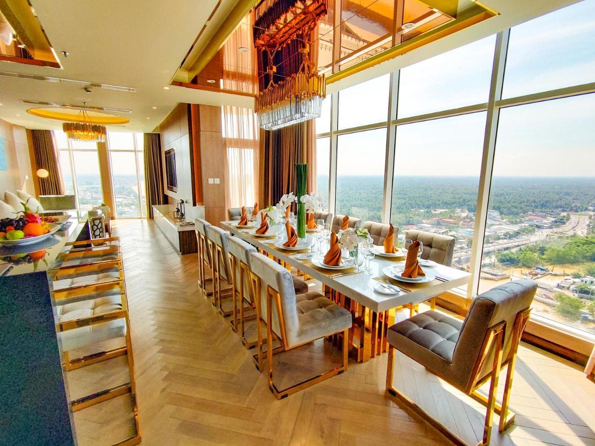 Diamond Stars Ben Tre Hotel Buitenkant foto The 39th floor of the hotel